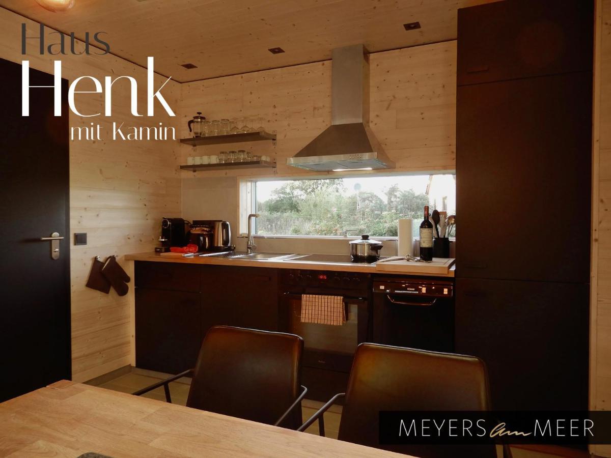 Schickes Holzchalet "Henk" - Mit Kamin - Ostsee Strand 500M - 4 Personen - By "Meyers Am Meer" Zierow Esterno foto